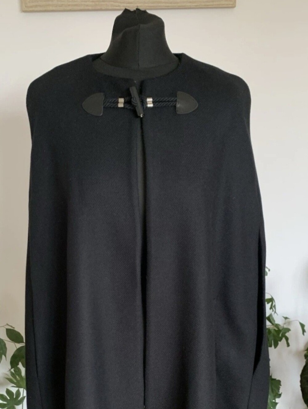 Zara Black Toggle-Front Cape